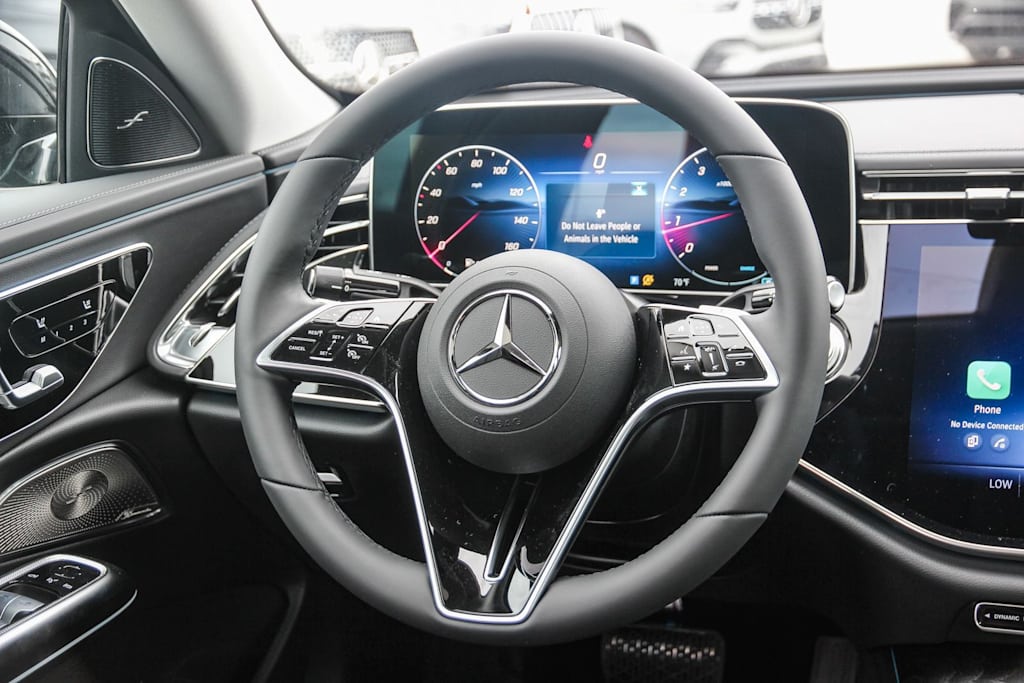 Thumbnail: 2026 Mercedes-Benz E-Class - 9