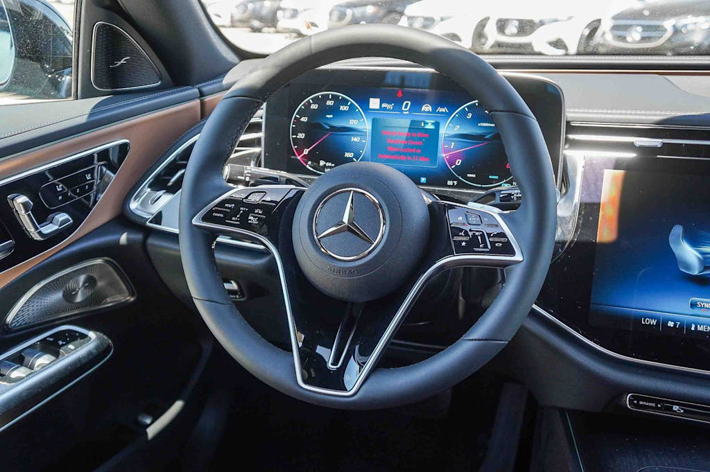 Thumbnail: 2026 Mercedes-Benz E-Class - 9