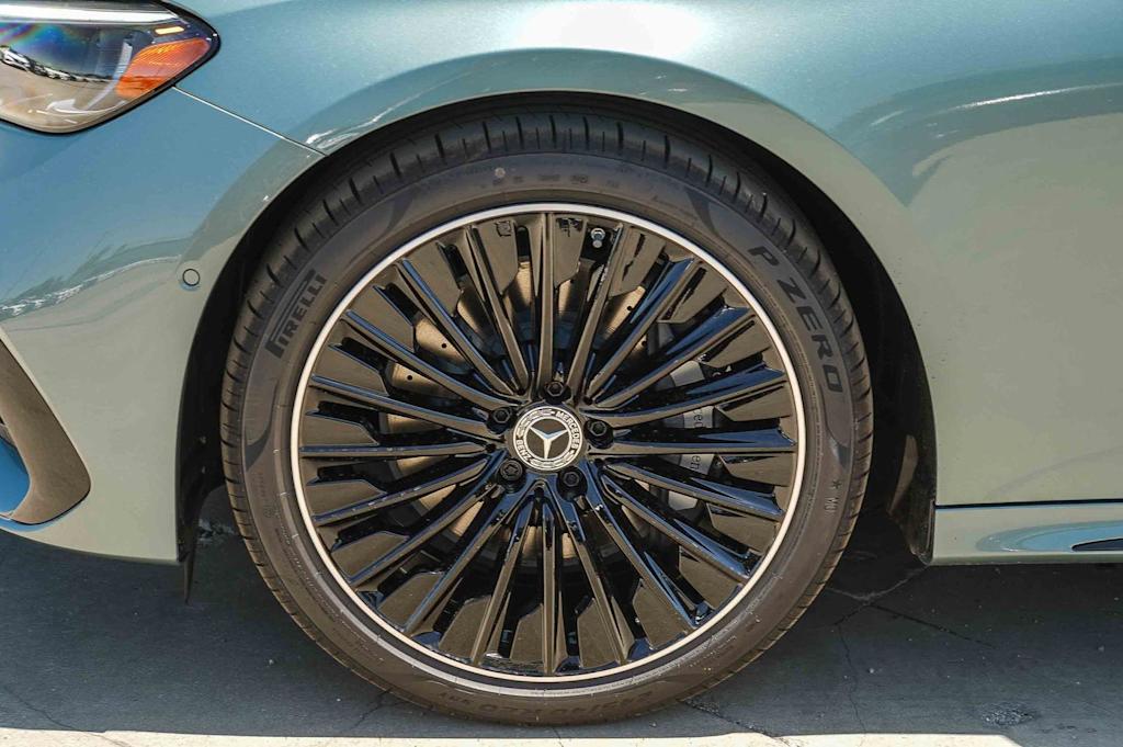 Thumbnail: 2026 Mercedes-Benz E-Class - 7