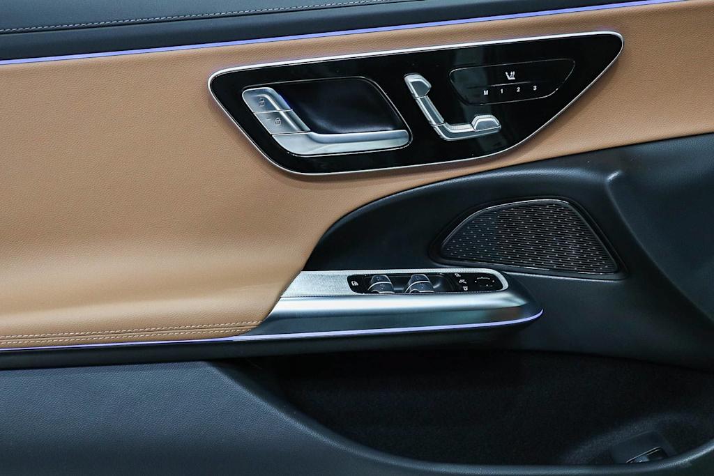 Thumbnail: 2027 Mercedes-Benz E-Class - 21