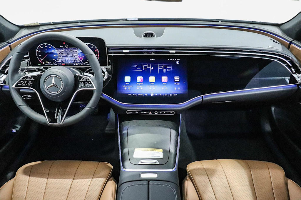 Thumbnail: 2027 Mercedes-Benz E-Class - 2