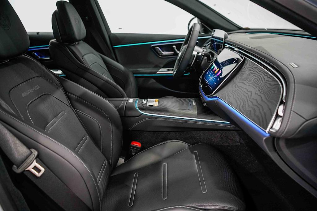 Thumbnail: 2026 Mercedes-Benz E-Class - 10