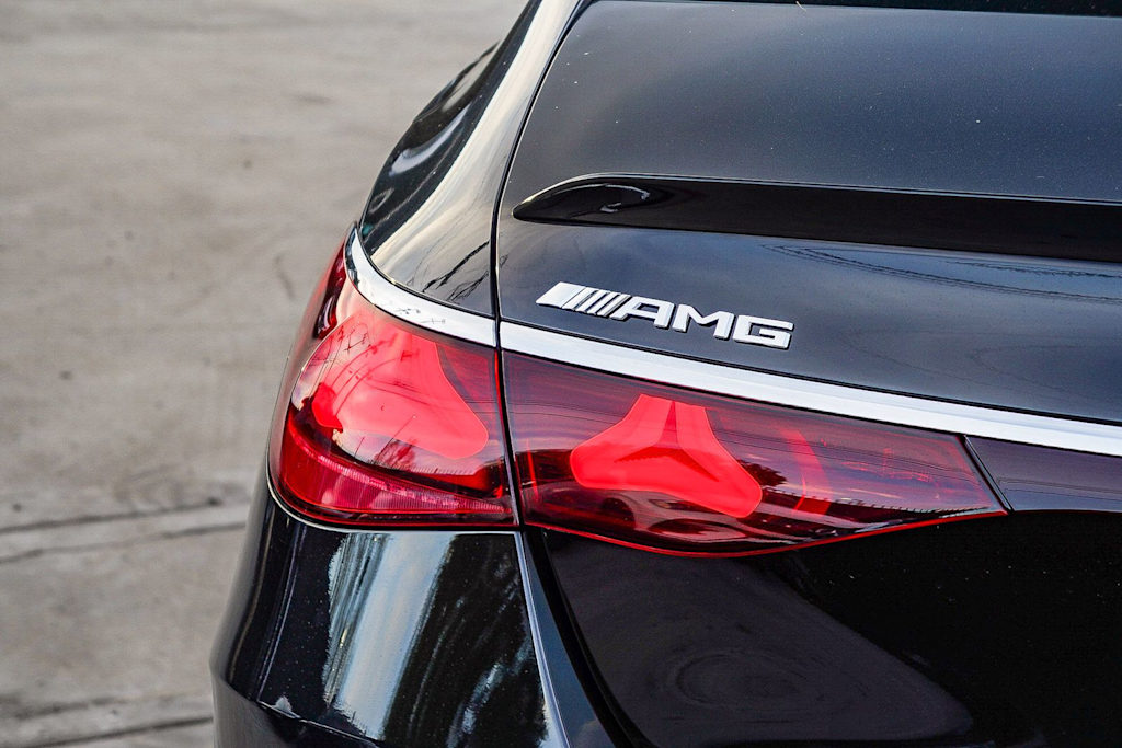 Thumbnail: 2026 Mercedes-Benz E-Class - 18