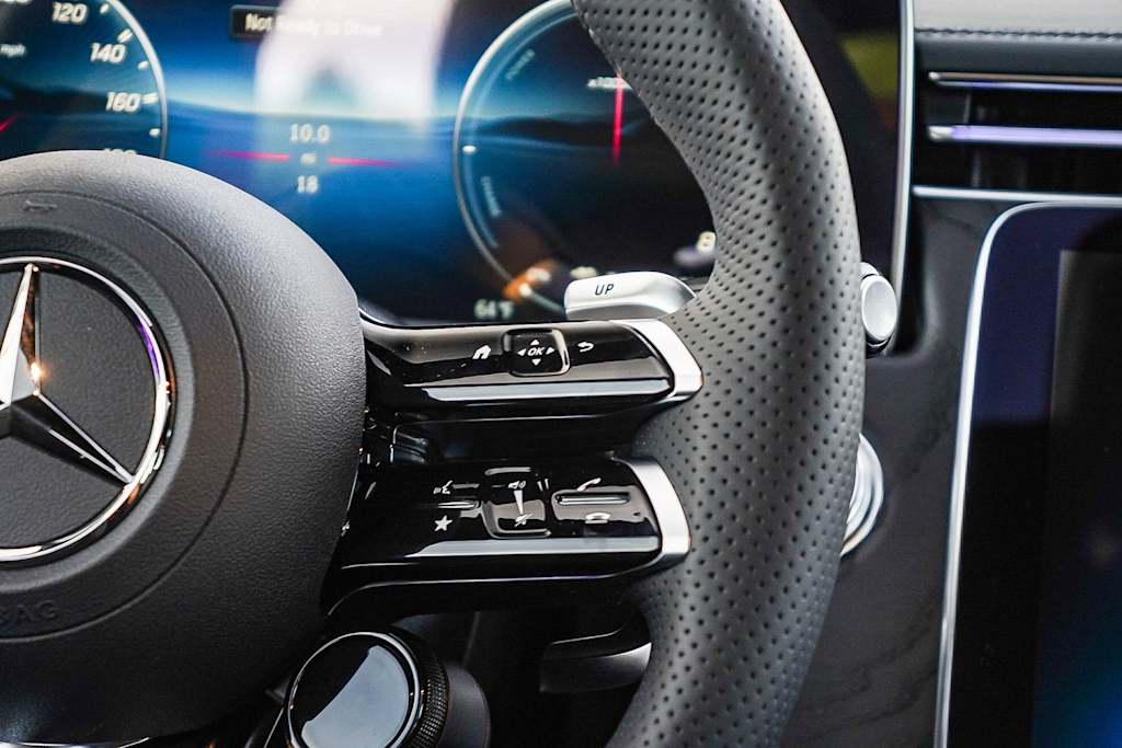 Thumbnail: 2026 Mercedes-Benz E-Class - 23