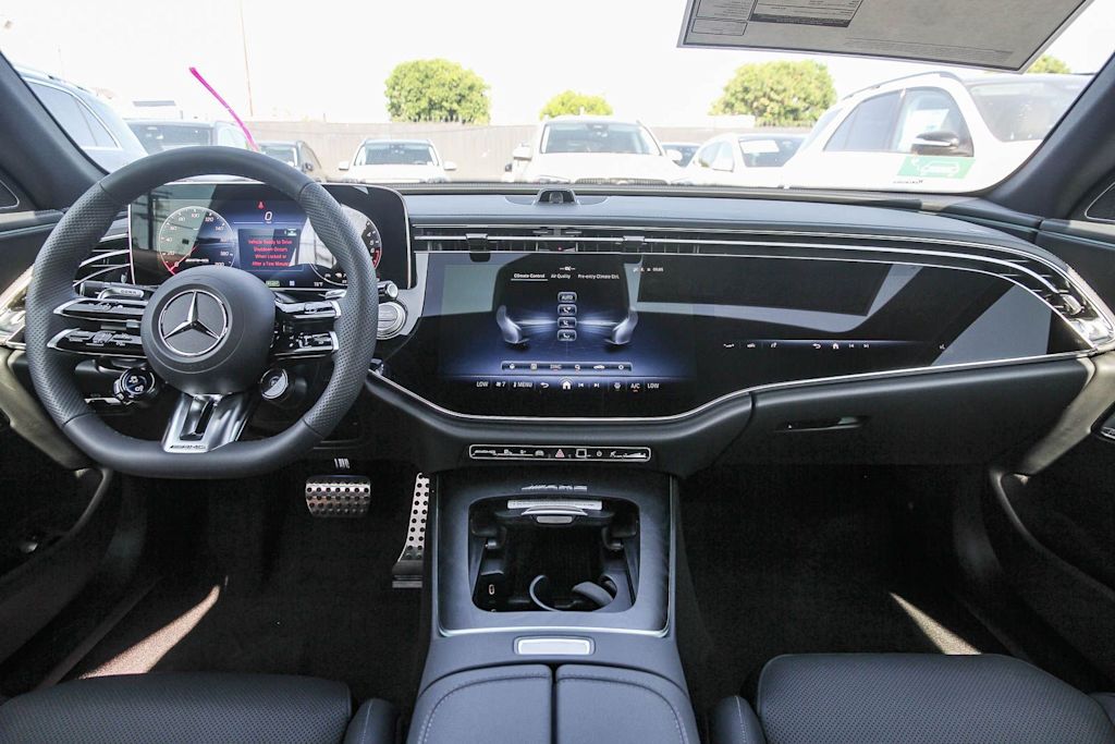 Thumbnail: 2026 Mercedes-Benz E-Class - 2