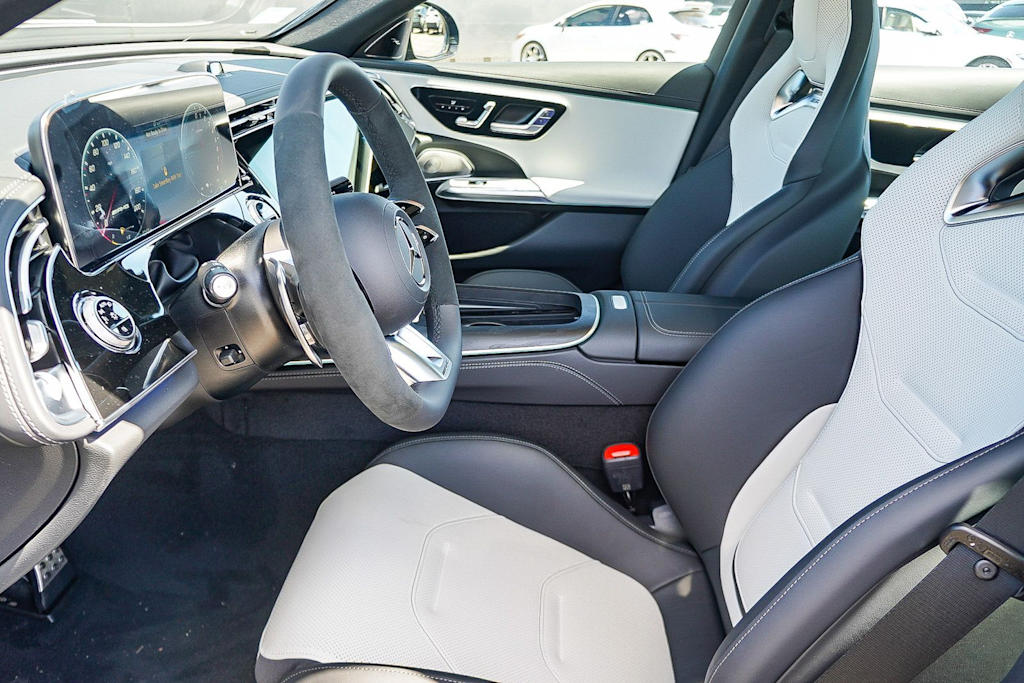 Thumbnail: 2026 Mercedes-Benz E-Class - 11