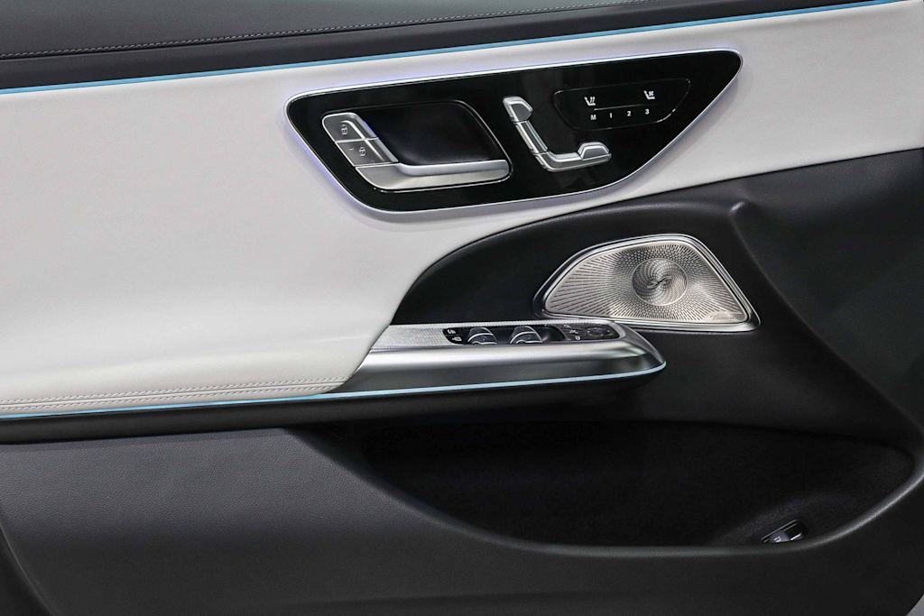 Thumbnail: 2026 Mercedes-Benz E-Class - 24