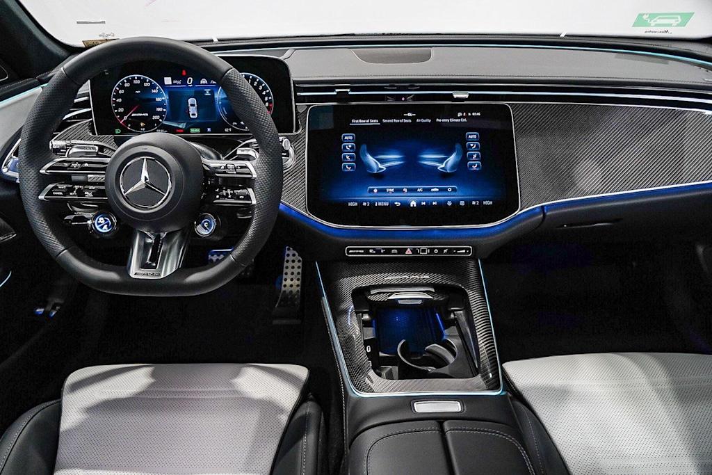 Thumbnail: 2026 Mercedes-Benz E-Class - 2