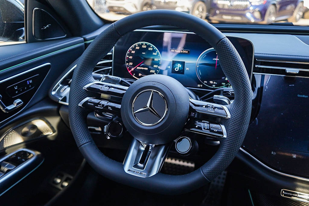 Thumbnail: 2026 Mercedes-Benz E-Class - 9