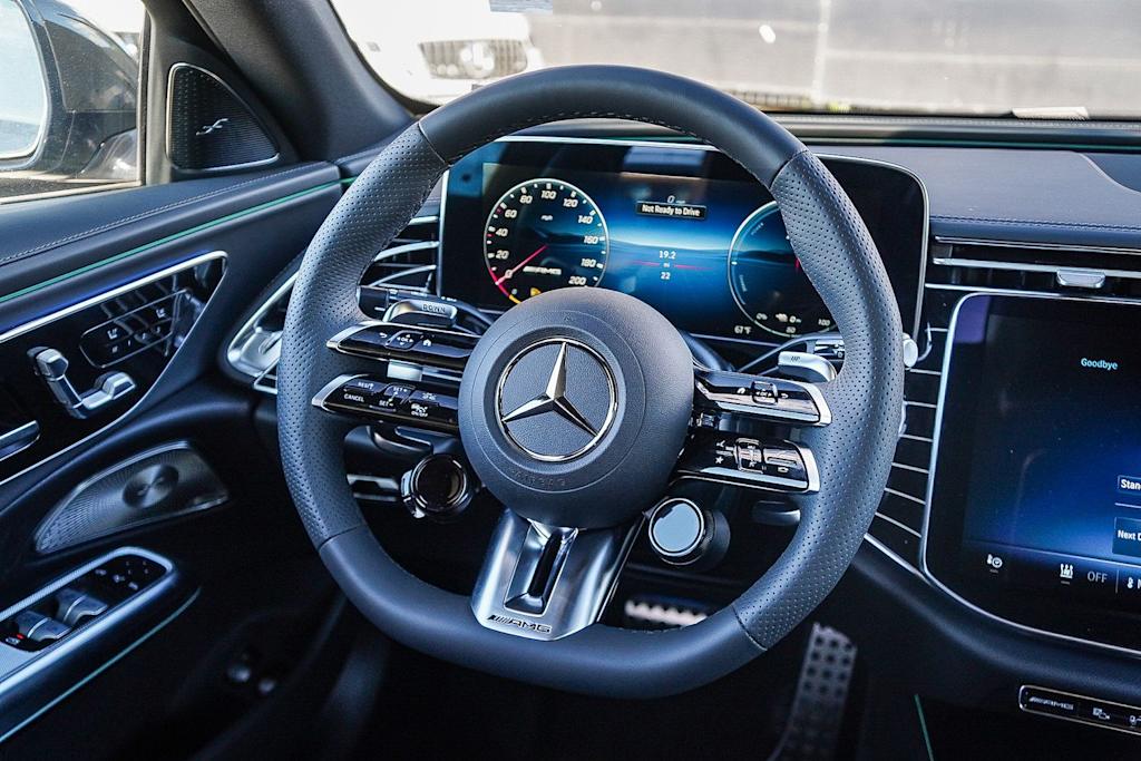Thumbnail: 2026 Mercedes-Benz E-Class - 9