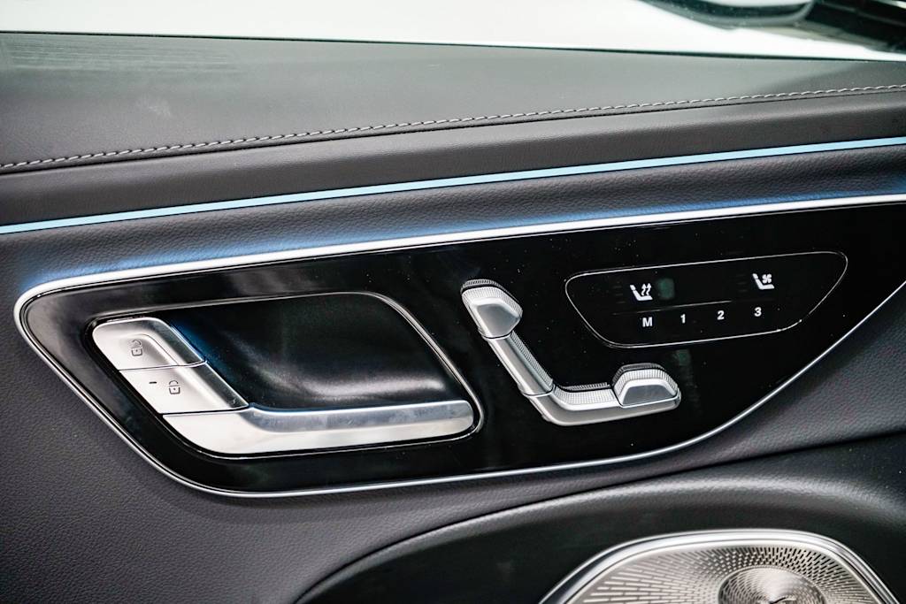 Thumbnail: 2025 Mercedes-Benz E-Class - 27