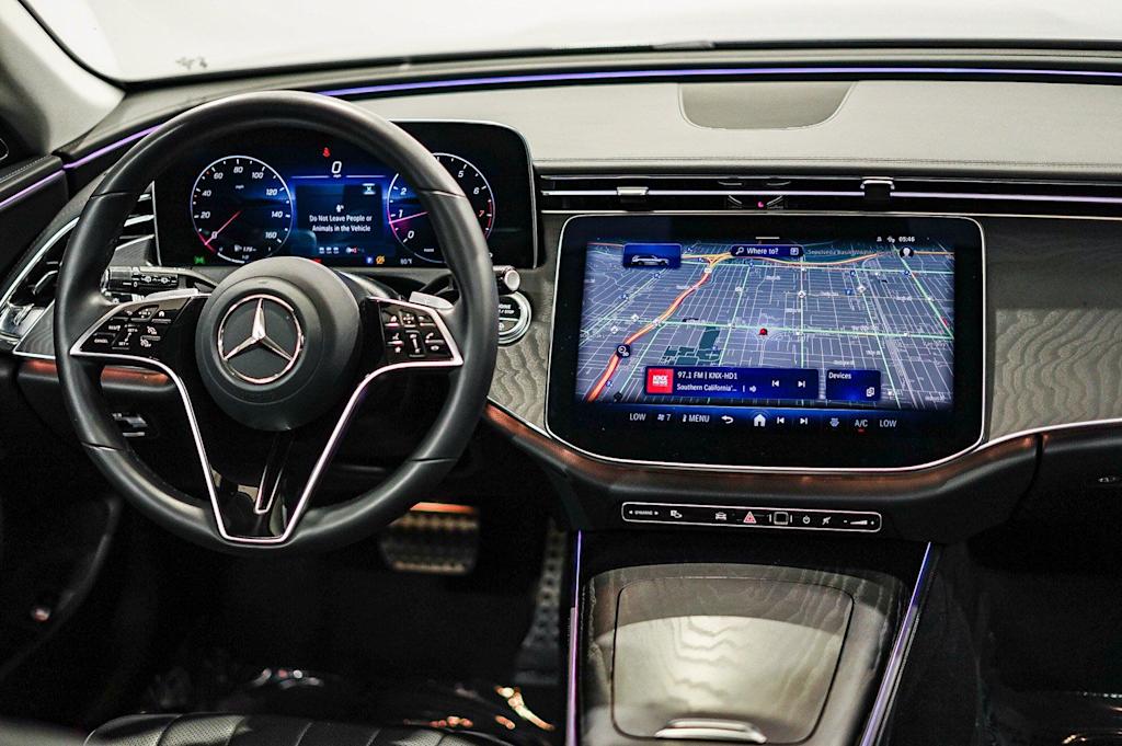 Thumbnail: 2025 Mercedes-Benz E-Class - 2