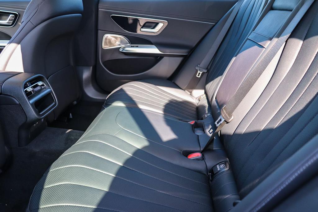 Thumbnail: 2026 Mercedes-Benz E-Class - 11