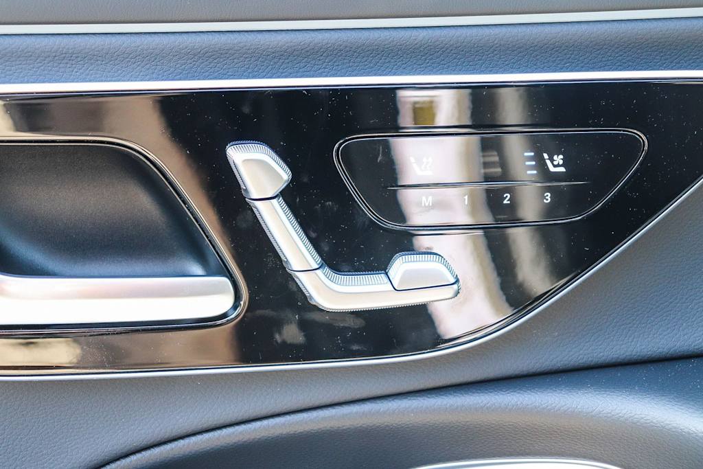 Thumbnail: 2026 Mercedes-Benz E-Class - 26