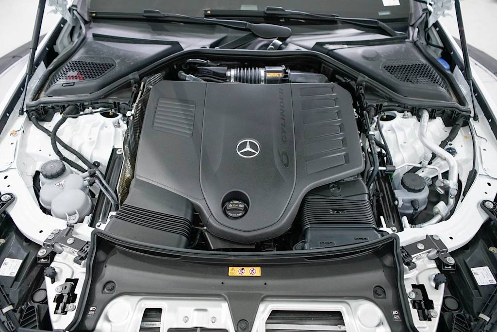 Thumbnail: 2025 Mercedes-Benz E-Class - 9