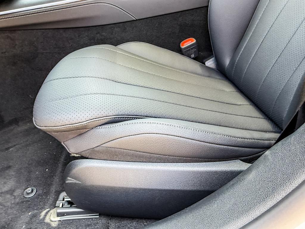 Thumbnail: 2025 Mercedes-Benz E-Class - 50