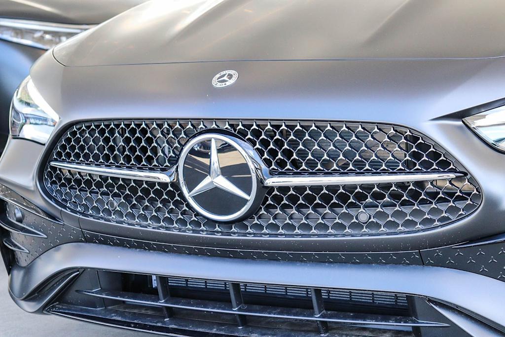 Thumbnail: 2026 Mercedes-Benz CLE - 12