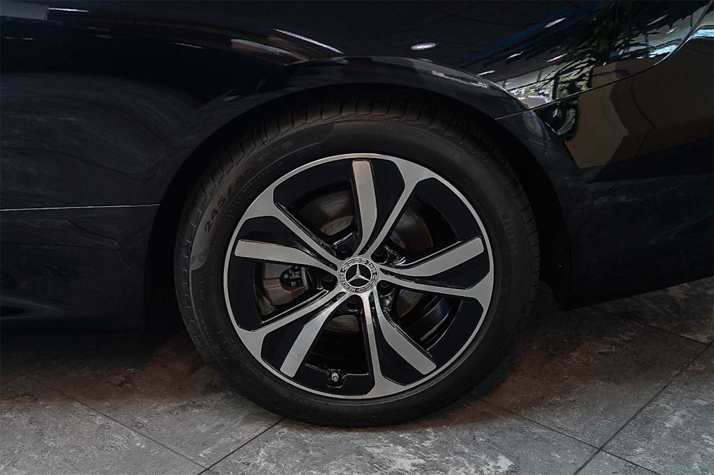 Thumbnail: 2025 Mercedes-Benz CLE - 20