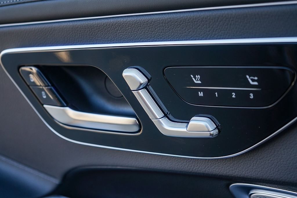 Thumbnail: 2025 Mercedes-Benz CLE - 19