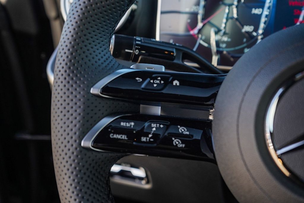 Thumbnail: 2025 Mercedes-Benz CLE - 21