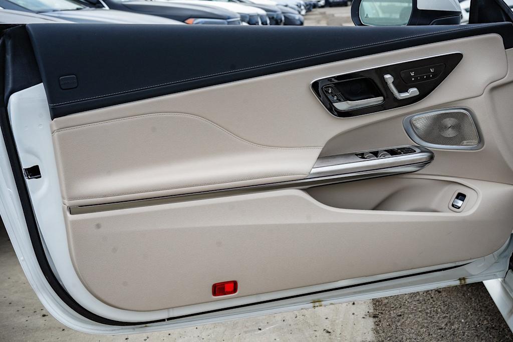 Thumbnail: 2025 Mercedes-Benz CLE - 38