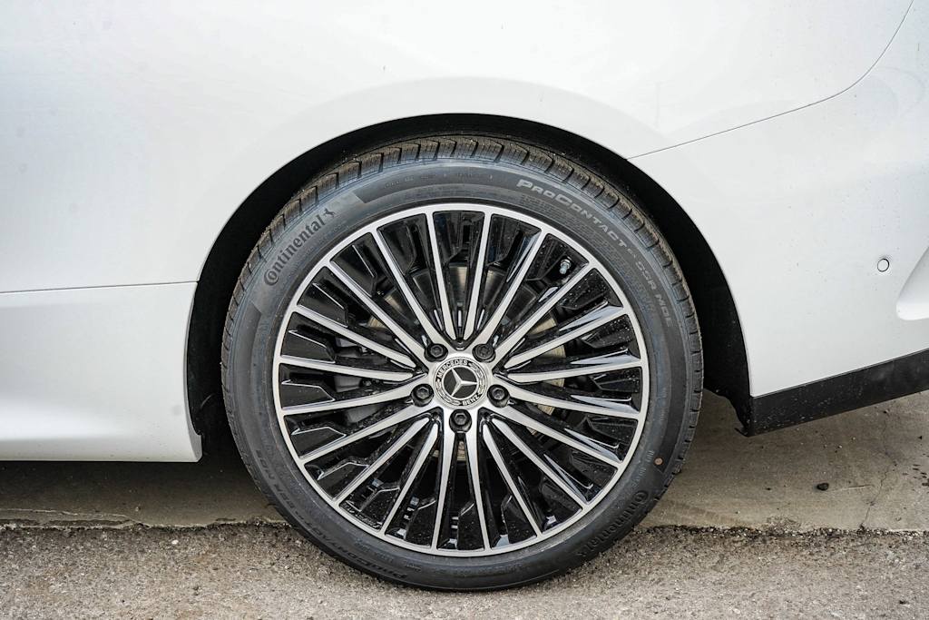 Thumbnail: 2025 Mercedes-Benz CLE - 32