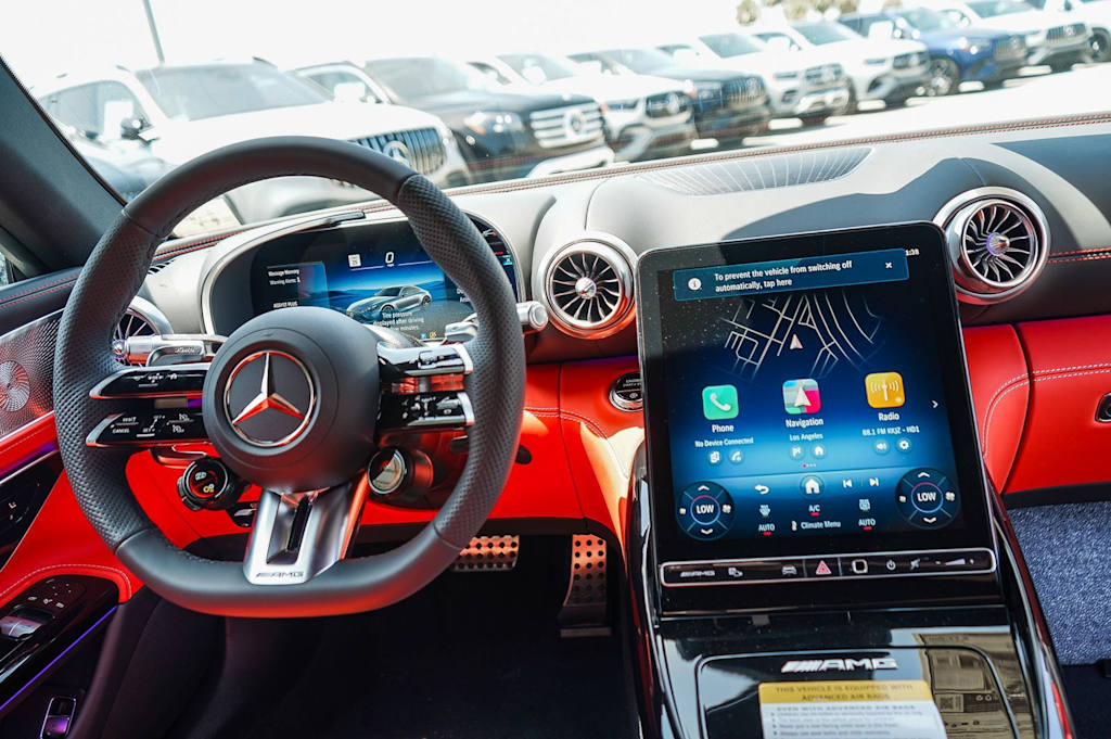 Thumbnail: 2026 Mercedes-Benz AMG GT - 3