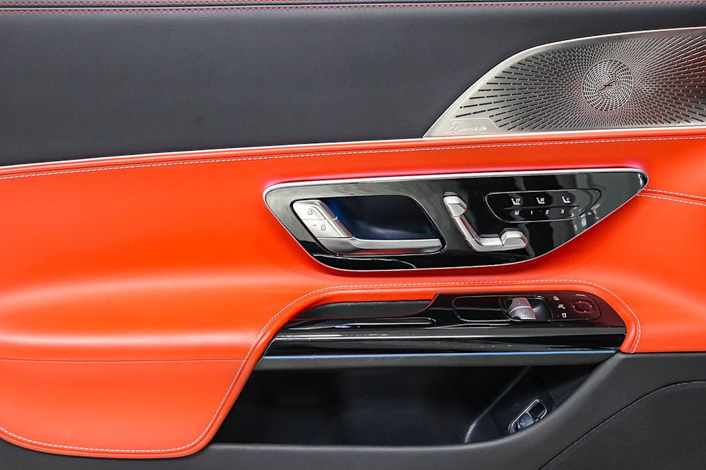 Thumbnail: 2024 Mercedes-Benz AMG GT - 27
