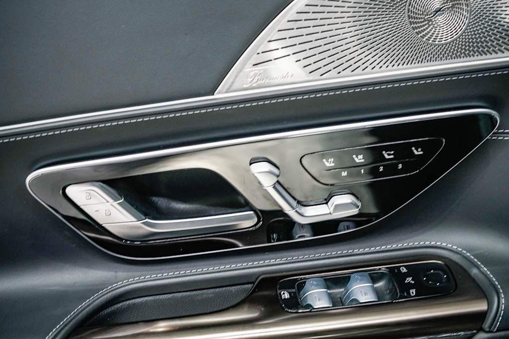 Thumbnail: 2022 Mercedes-Benz SL-Class - 23