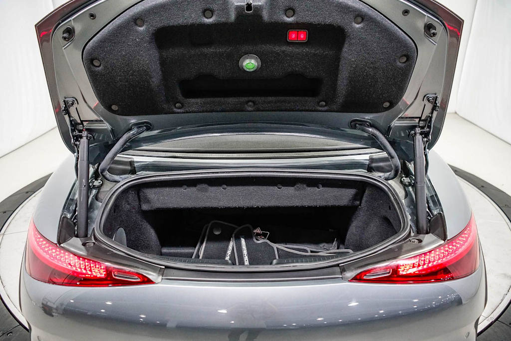 Thumbnail: 2022 Mercedes-Benz SL-Class - 6