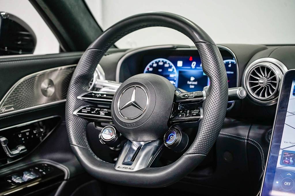 Thumbnail: 2022 Mercedes-Benz SL-Class - 11