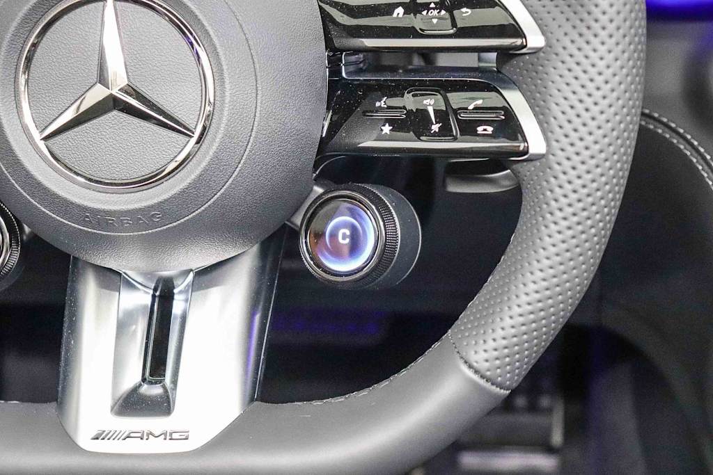 Thumbnail: 2026 Mercedes-Benz SL-Class - 30