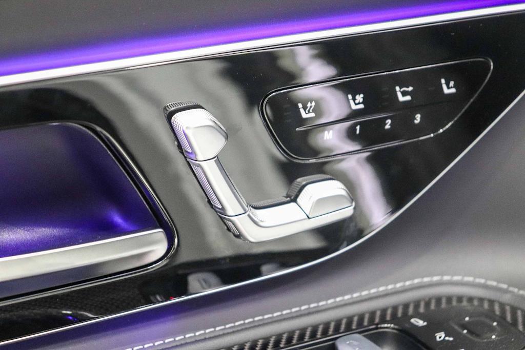 Thumbnail: 2026 Mercedes-Benz SL-Class - 32