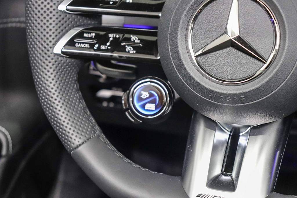 Thumbnail: 2026 Mercedes-Benz SL-Class - 31