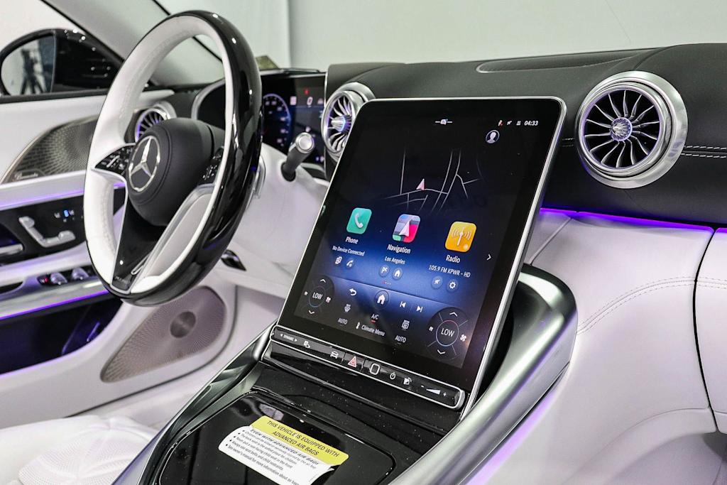 Thumbnail: 2026 Mercedes-Benz SL-Class - 8