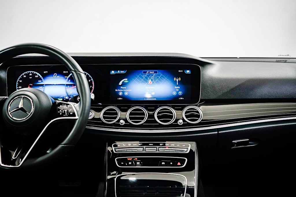 Thumbnail: 2023 Mercedes-Benz E-Class - 11