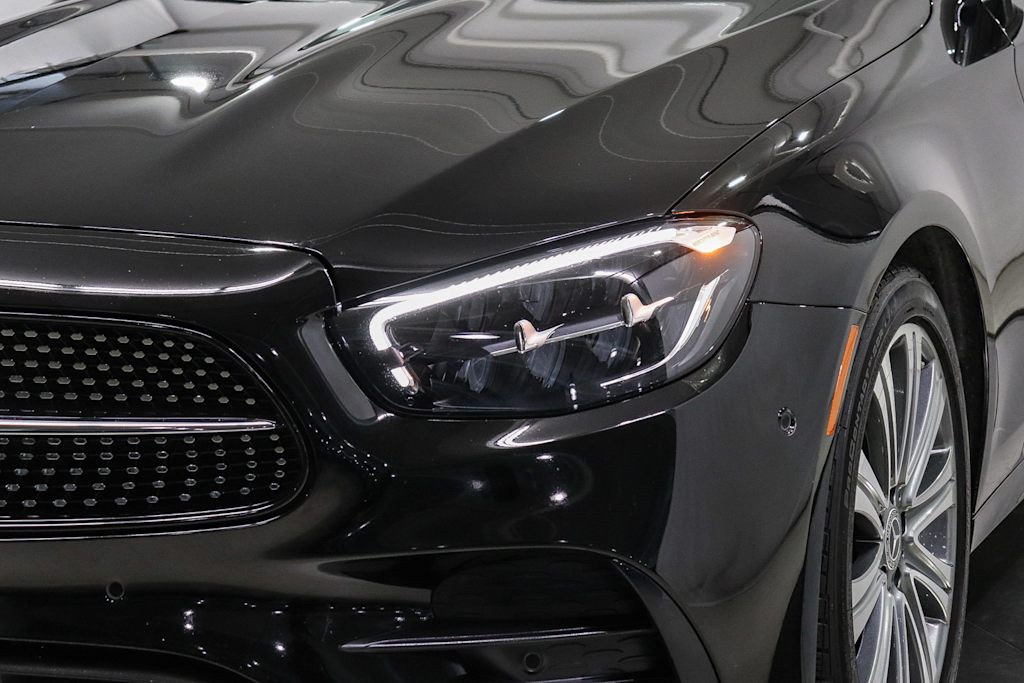 Thumbnail: 2023 Mercedes-Benz E-Class - 20