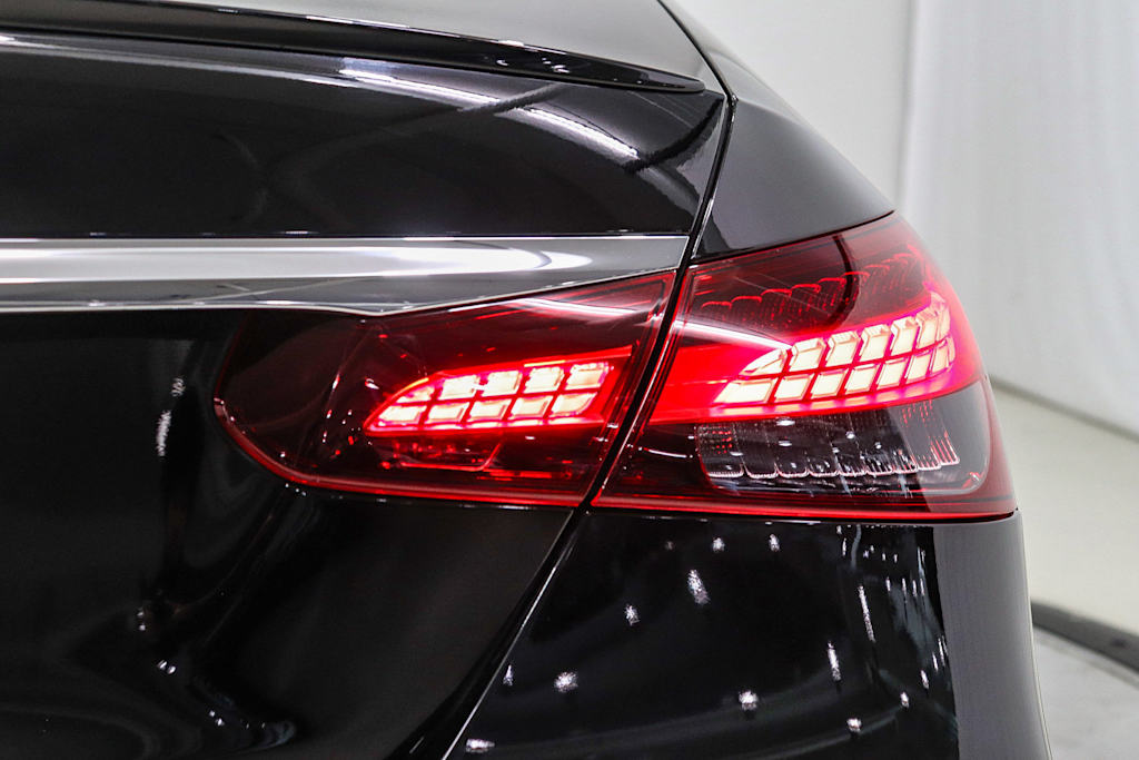 Thumbnail: 2023 Mercedes-Benz E-Class - 23