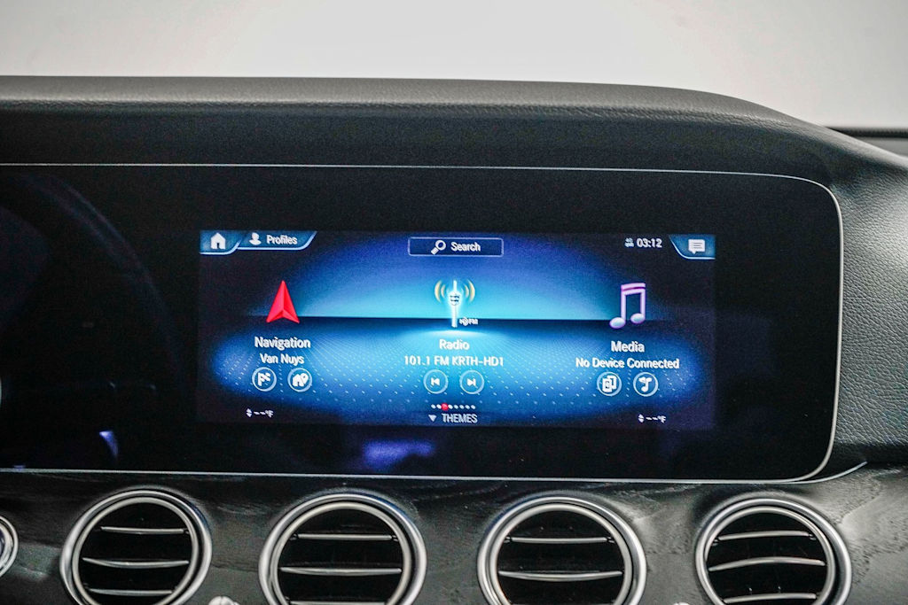 Thumbnail: 2022 Mercedes-Benz E-Class - 13