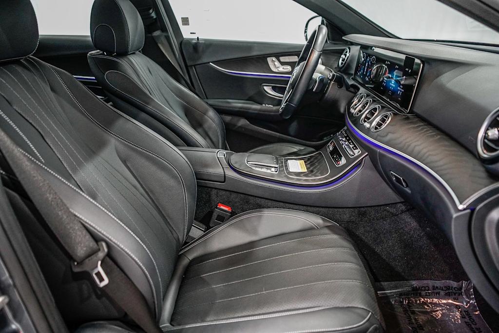 Thumbnail: 2022 Mercedes-Benz E-Class - 9