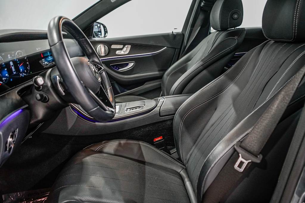 Thumbnail: 2022 Mercedes-Benz E-Class - 10