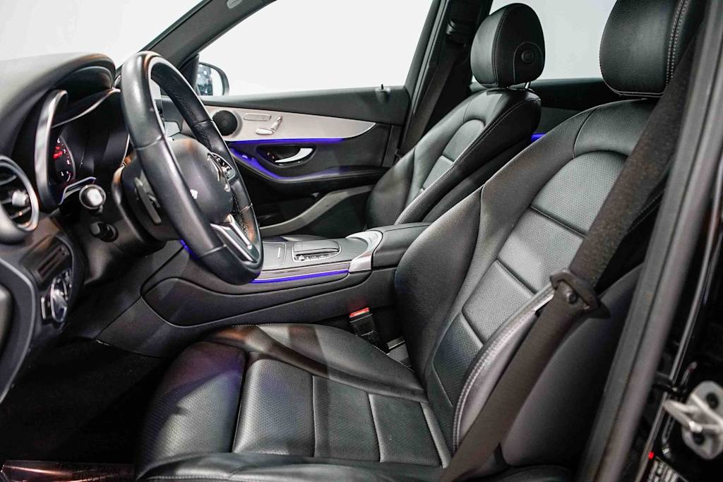 Thumbnail: 2022 Mercedes-Benz GLC - 11