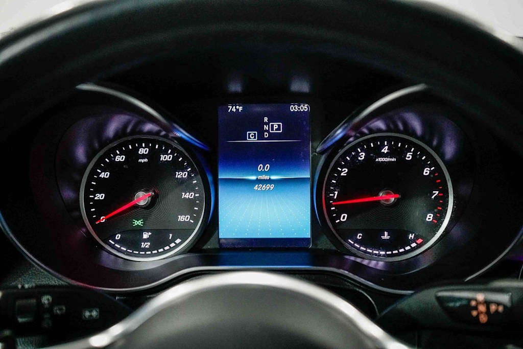 Thumbnail: 2022 Mercedes-Benz GLC - 16