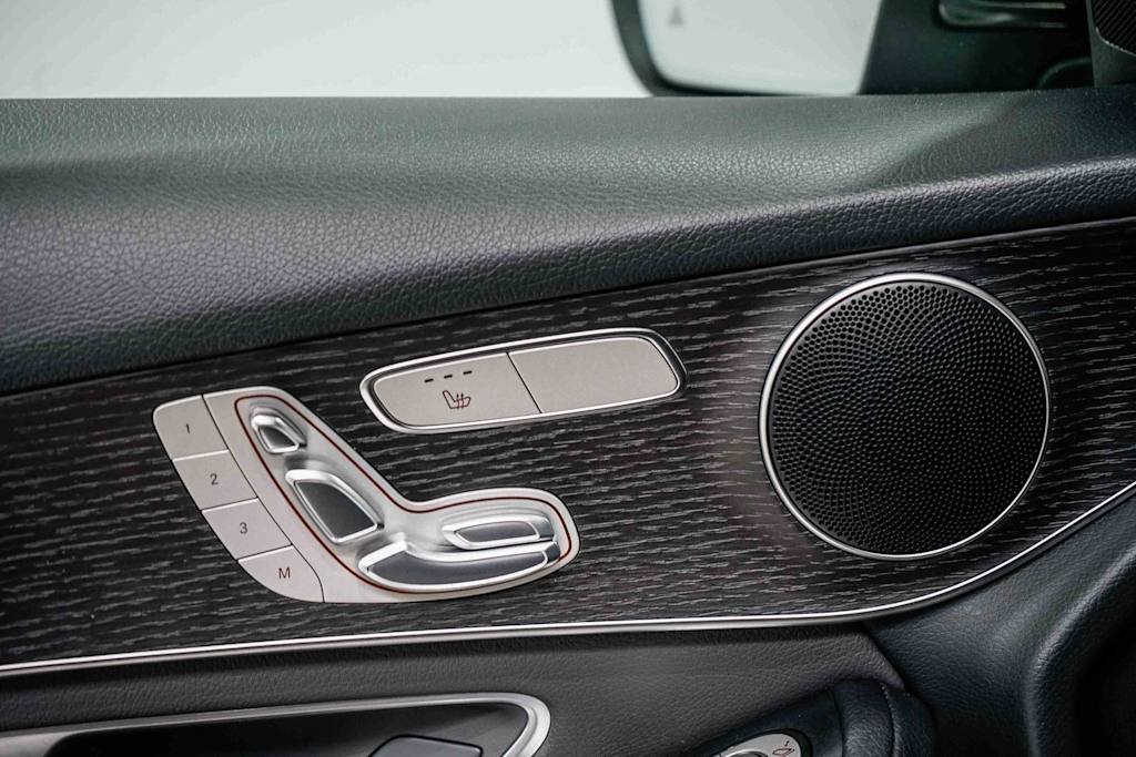 Thumbnail: 2022 Mercedes-Benz GLC - 24