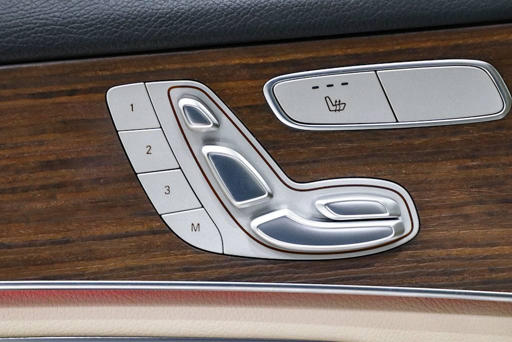 Thumbnail: 2022 Mercedes-Benz GLC - 24