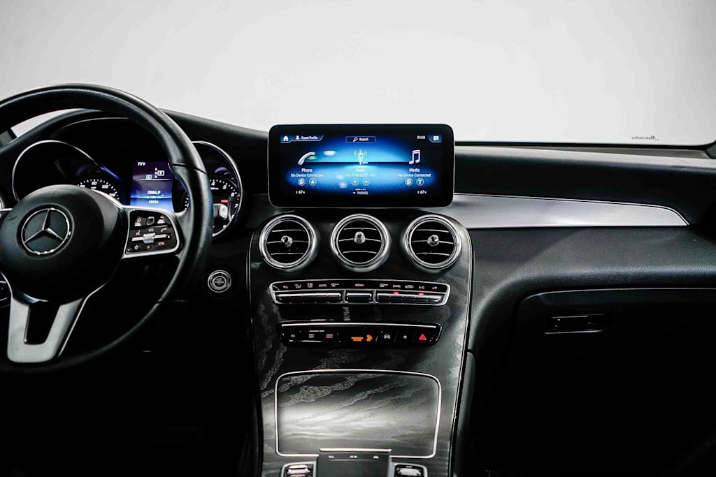 Thumbnail: 2022 Mercedes-Benz GLC - 8