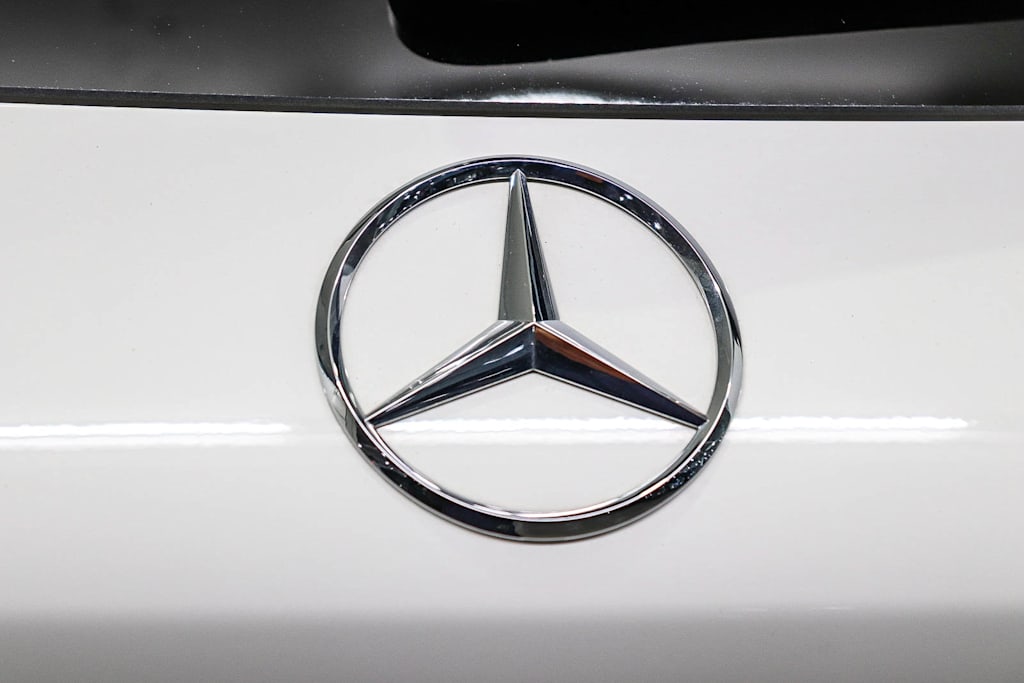 Thumbnail: 2022 Mercedes-Benz GLC - 3