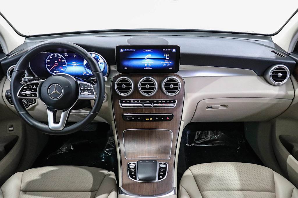 Thumbnail: 2022 Mercedes-Benz GLC - 2