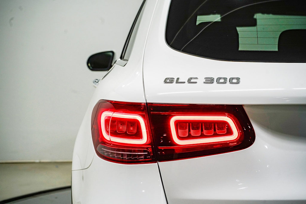 Thumbnail: 2022 Mercedes-Benz GLC - 19