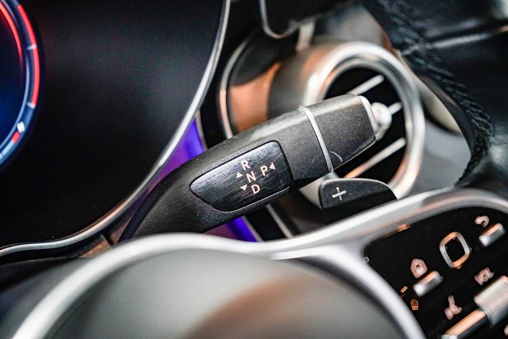 Thumbnail: 2022 Mercedes-Benz GLC - 22